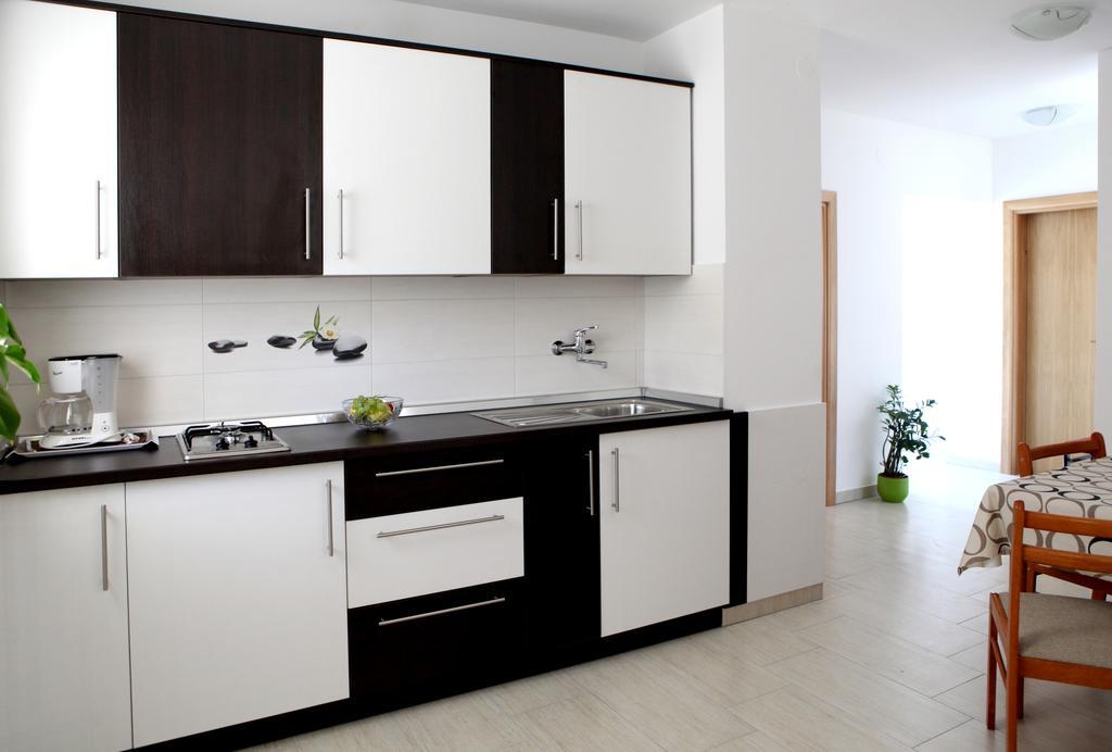 Apartments Marina-Mare بوريتش المظهر الخارجي الصورة
