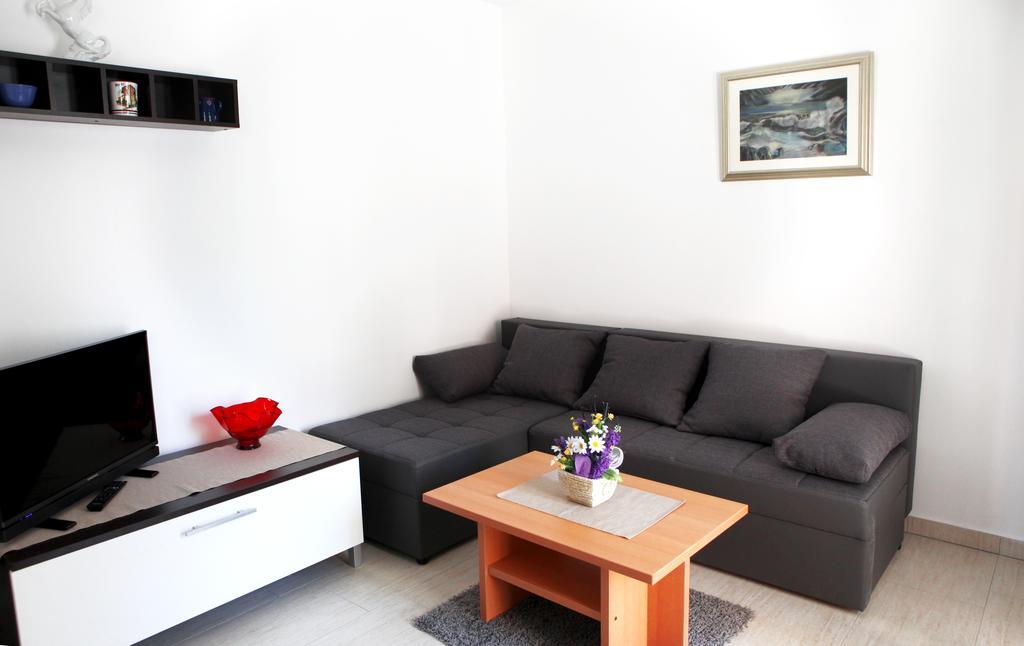 Apartments Marina-Mare بوريتش المظهر الخارجي الصورة