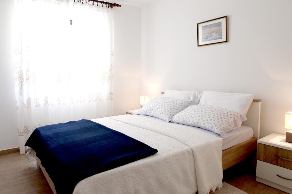 Apartments Marina-Mare بوريتش المظهر الخارجي الصورة