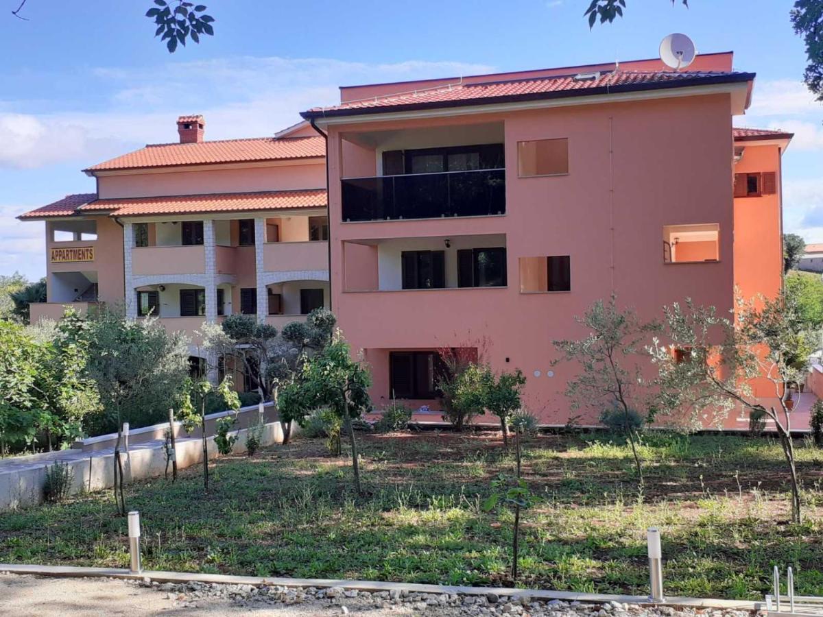 Apartments Marina-Mare بوريتش المظهر الخارجي الصورة